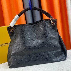 New Louis Vuitton  Bag